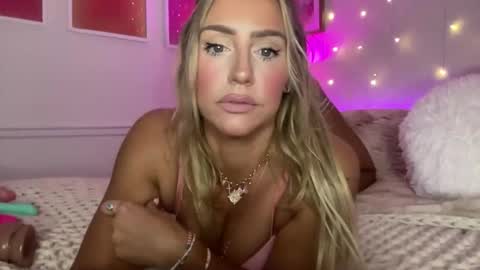 Ashley Love online show from 3, 3, 2026