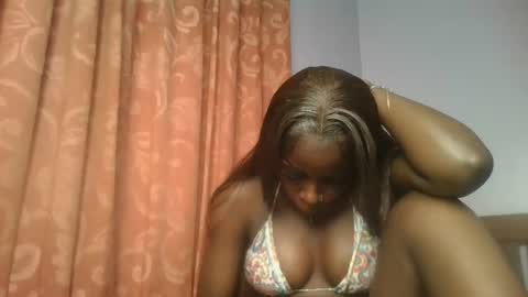 Snapshot of sexykitten200 chatting on 8, 3, 2026 SexyKitty online show from 8, 3, 2026