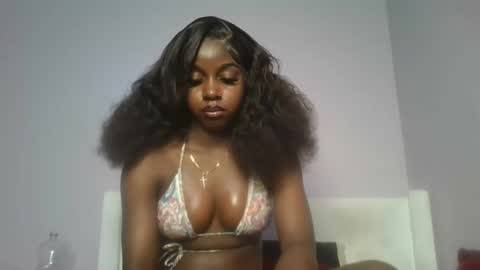 Snapshot of sexykitten200 chatting on 21, 3, 2026 SexyKitty online show from 21, 3, 2026