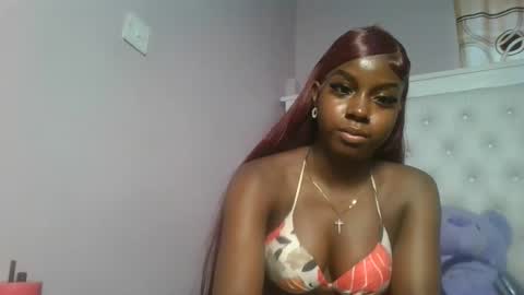 Snapshot of sexykitten200 chatting on 6, 4, 2026 SexyKitty online show from 6, 4, 2026