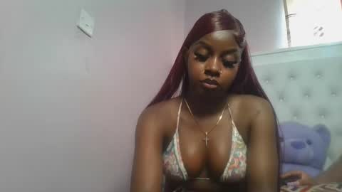 Snapshot of sexykitten200 chatting on 9, 4, 2026 SexyKitty online show from 9, 4, 2026