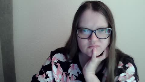 Kate online show from 2, 2, 2025