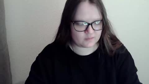 Kate online show from 17, 2, 2025