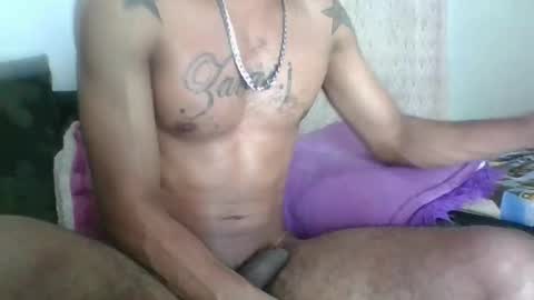 Snapshot of sexyleon69 chatting on 16, 1, 2026 Sexy leon online show from 16, 1, 2026