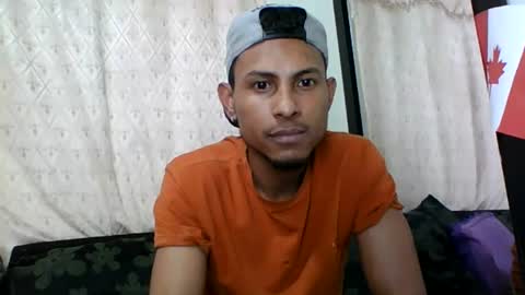 Snapshot of sexyleon69 chatting on 14, 7, 2026 Sexy leon online show from 14, 7, 2026