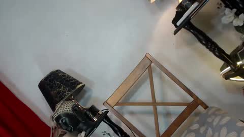 Queen Sofia online show from 2, 1, 2025