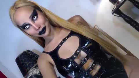 Queen Sofia online show from 12, 3, 2025