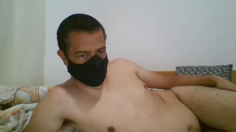 Snapshot of sexymachine069 chatting on 15, 6, 2026 Homer009 online show from 15, 6, 2026