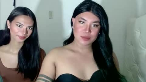 Snapshot of sexymika_xoxo chatting on 18, 10, 2025 Mika online show from 18, 10, 2025