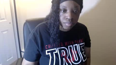 Snapshot of sexymona1218 chatting on 30, 4, 2026 SexyMona online show from 30, 4, 2026