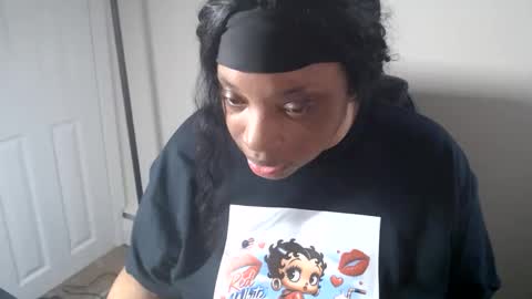 Snapshot of sexymona1218 chatting on 25, 5, 2026 SexyMona online show from 25, 5, 2026