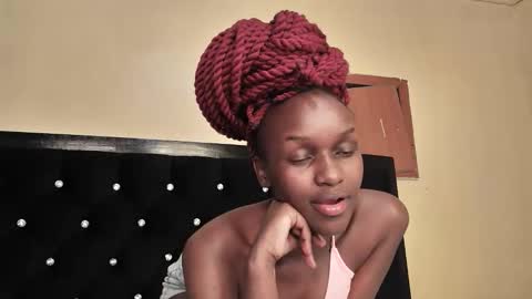 nina online show from 28, 9, 2025