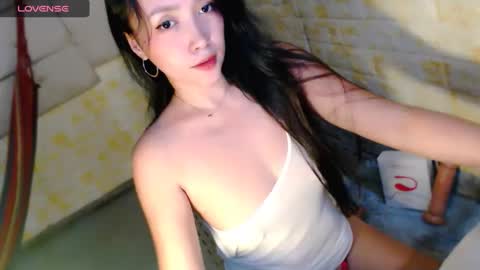 Snapshot of sexypinaymiya chatting on 19, 12, 2024 Miyah online show from 19, 12, 2024