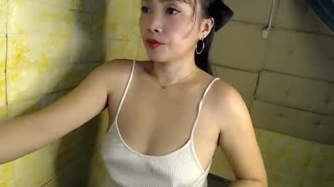 Snapshot of sexypinaymiya chatting on 24, 2, 2025 Miyah online show from 24, 2, 2025