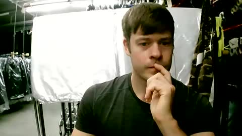 Snapshot of sexypornhot chatting on 19, 9, 2025 Erikson online show from 19, 9, 2025