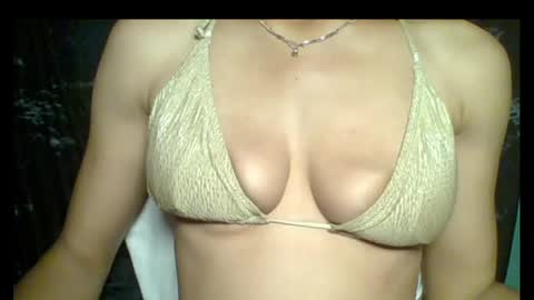 sexypussy000 online show from 14, 4, 2026