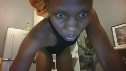 Snapshot of sexyquin1 chatting on 19, 2, 2025 sexyquin1 online show from 19, 2, 2025
