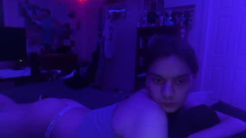 Snapshot of sexyshayla_twink chatting on 28, 5, 2026 sexyshayla_twink online show from 28, 5, 2026
