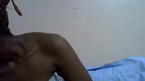 Snapshot of sexyshaz22 chatting on 25, 4, 2026 sexyshaz22 online show from 25, 4, 2026