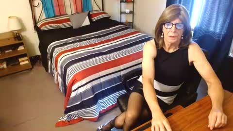sexysindey79 online show from 24, 6, 2026