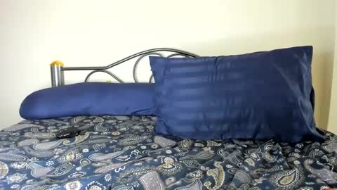 Snapshot of sexystbboy chatting on 8, 1, 2025 Artem online show from 8, 1, 2025