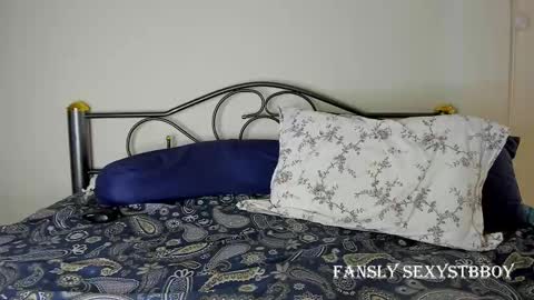 Snapshot of sexystbboy chatting on 17, 2, 2025 Artem online show from 17, 2, 2025