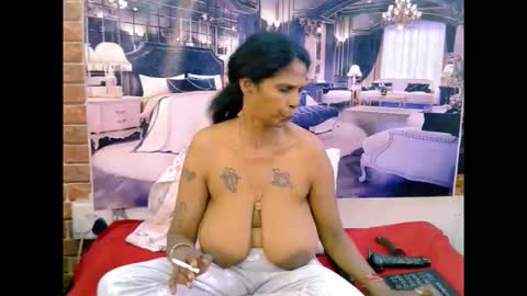 sexyva4u2luv online show from 16, 5, 2026