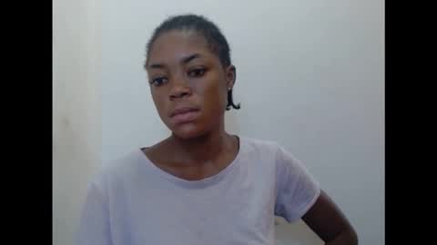 Snapshot of sexyxmilfx chatting on 28, 2, 2026 sexyxmilfx online show from 28, 2, 2026