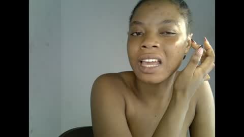 sexyxpeach online show from 13, 7, 2026
