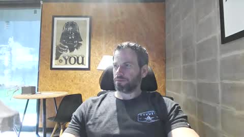 Snapshot of shad0w_hunter chatting on 10, 3, 2025 shad0w_hunter online show from 10, 3, 2025