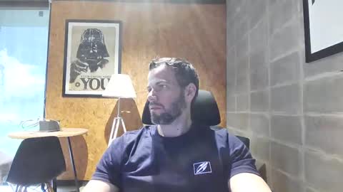 Snapshot of shad0w_hunter chatting on 12, 3, 2025 shad0w_hunter online show from 12, 3, 2025