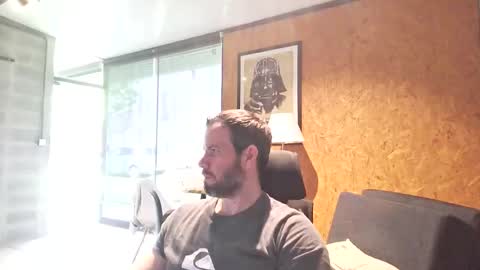 Snapshot of shad0w_hunter chatting on 15, 10, 2025 shad0w_hunter online show from 15, 10, 2025