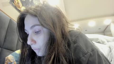 shadow_raffi online show from 1, 2, 2025