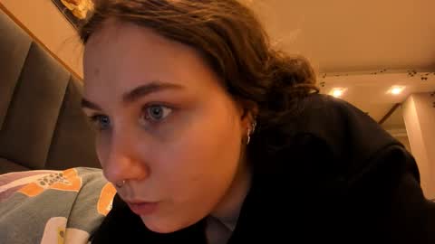 shadow_raffi online show from 16, 10, 2025