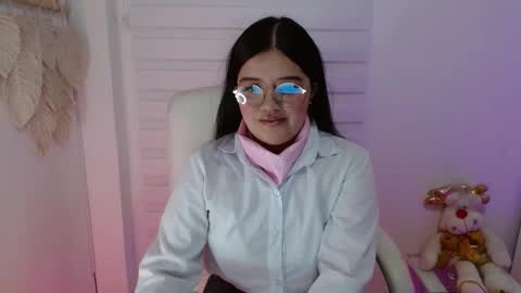 Snapshot of shadowcatt8_ chatting on 3, 12, 2025 online show from 3, 12, 2025