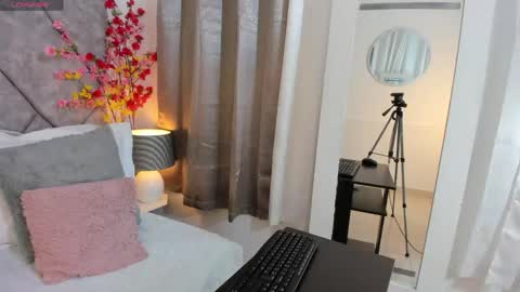 Shanily online show from 14, 4, 2026