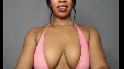 ESTHER online show from 1, 6, 2026