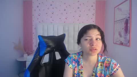 Snapshot of shalon_diaz_sub chatting on 17, 1, 2026 Shalon online show from 17, 1, 2026