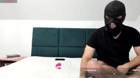 Snapshot of shamelesscouple2 chatting on 19, 2, 2026 shamelesscouple2 online show from 19, 2, 2026