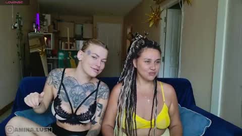 Torri and Max online show from 4, 11, 2025