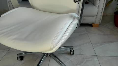 Snapshot of shanabellucy chatting on 3, 3, 2025 onlyfans shanabellucy online show from 3, 3, 2025