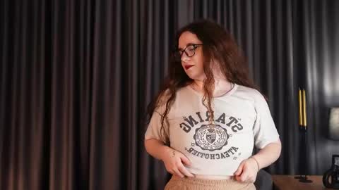 Maya3 online show from 22, 10, 2025