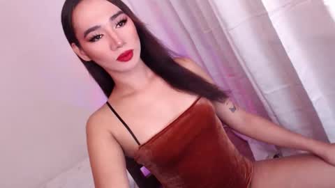 MISS SHANE online show from 2, 2, 2026