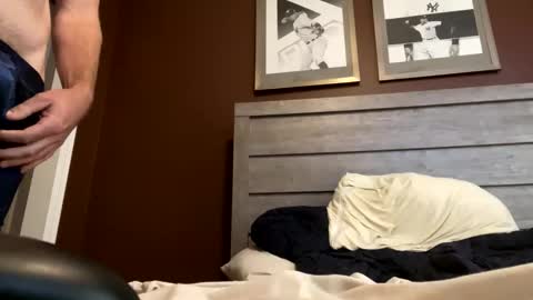 ShaneConn online show from 14, 10, 2025