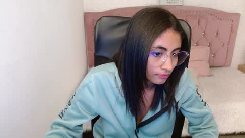 shanelle online show from 1, 2, 2025