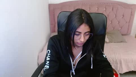 shanelle online show from 20, 2, 2025