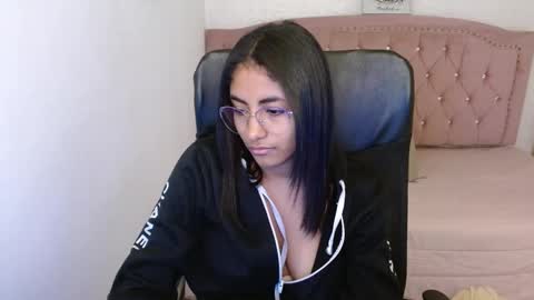 shanelle online show from 12, 3, 2025