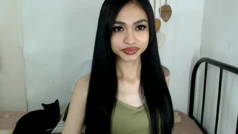 Snapshot of shanegreents chatting on 19, 6, 2026 bini aiah online show from 19, 6, 2026