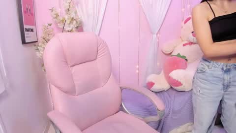 Snapshot of shanelledupont_ chatting on 18, 5, 2026 Shanelle online show from 18, 5, 2026