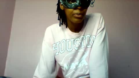 Snapshot of shanizzz chatting on 13, 3, 2026 shanizz online show from 13, 3, 2026